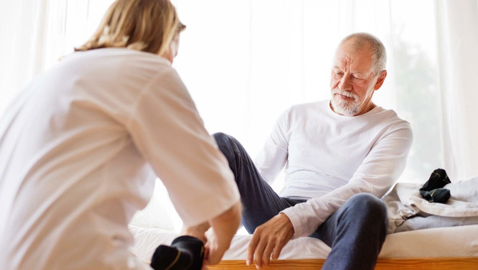 Toenail Cutting for Seniors In Home or Doctor? Swissklip