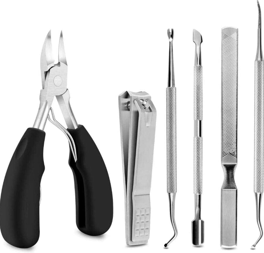 Fingernail Clippers vs Toenail clippers 5 Key Differences Swissklip